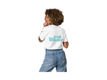 Lade das Bild in den Galerie-Viewer, Trink Wasser Shirt 💦
